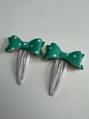 Set Of 2 Green And White Dot Bow Clips