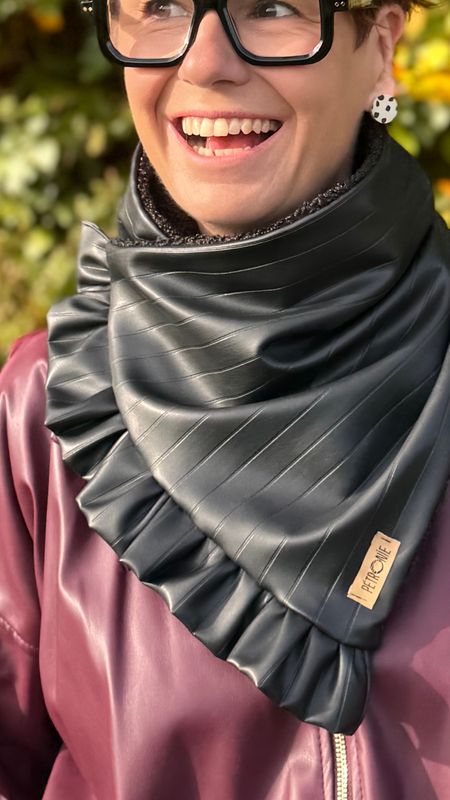 Dark Stripes