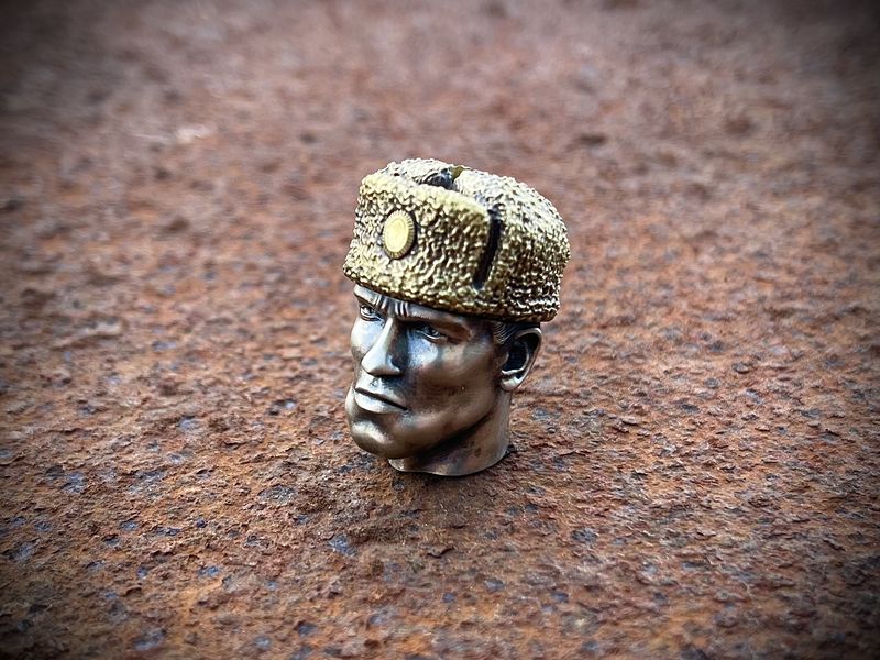 Bony Buddy - Ivan Danko bead