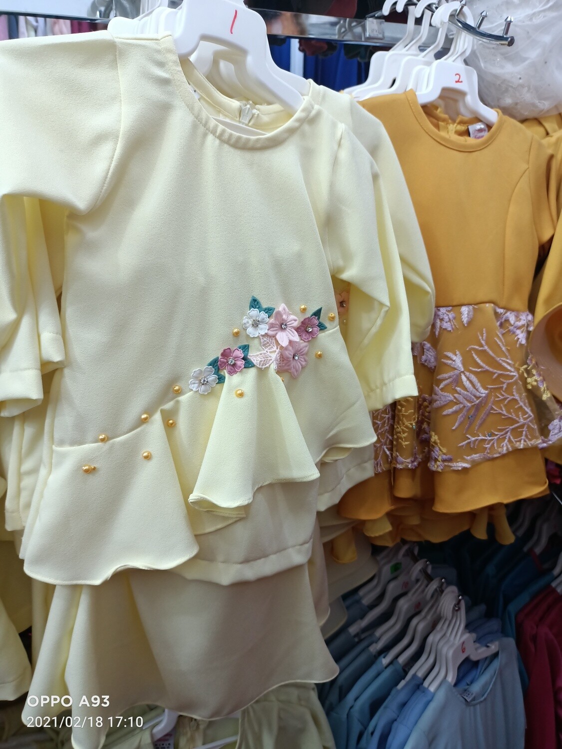 MINI KURUNG MODEN UNTUK KANAK2