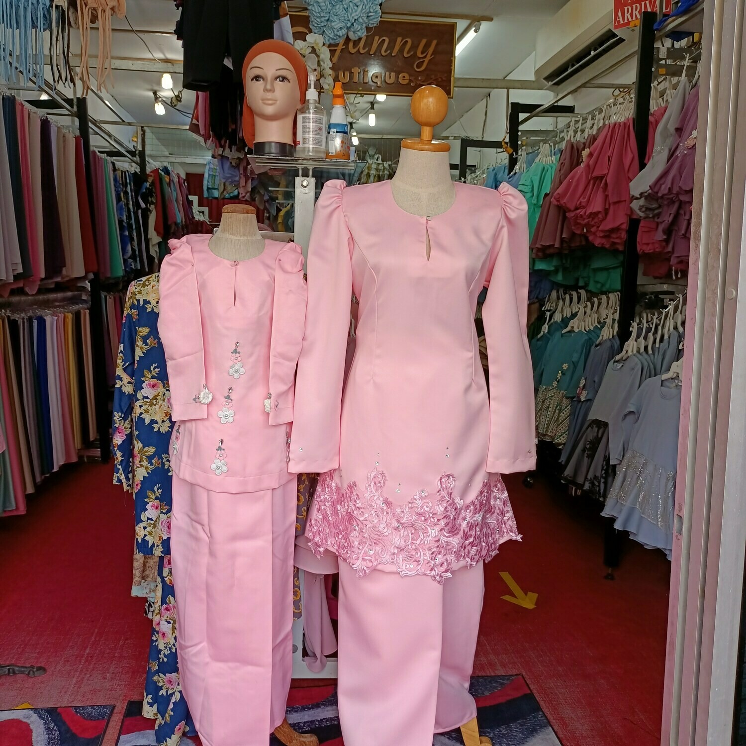 KURUNG LACE