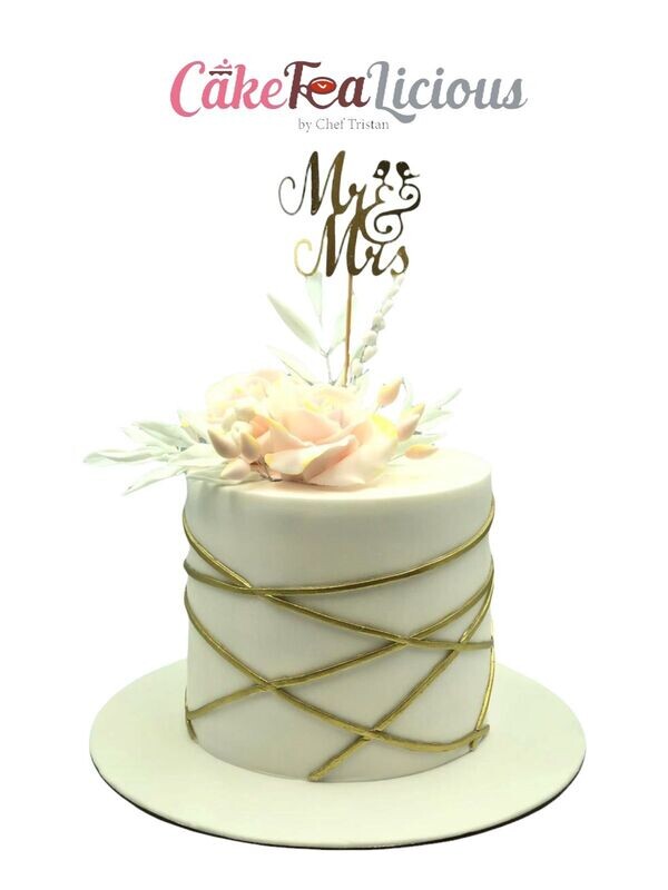 Wedding Cake Minimalists