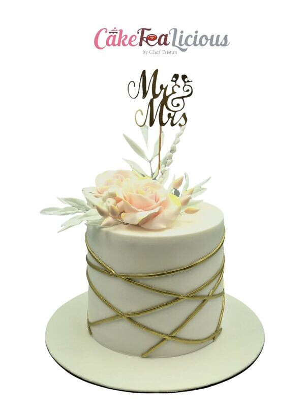 Gold &amp; White Simple Wedding Cake