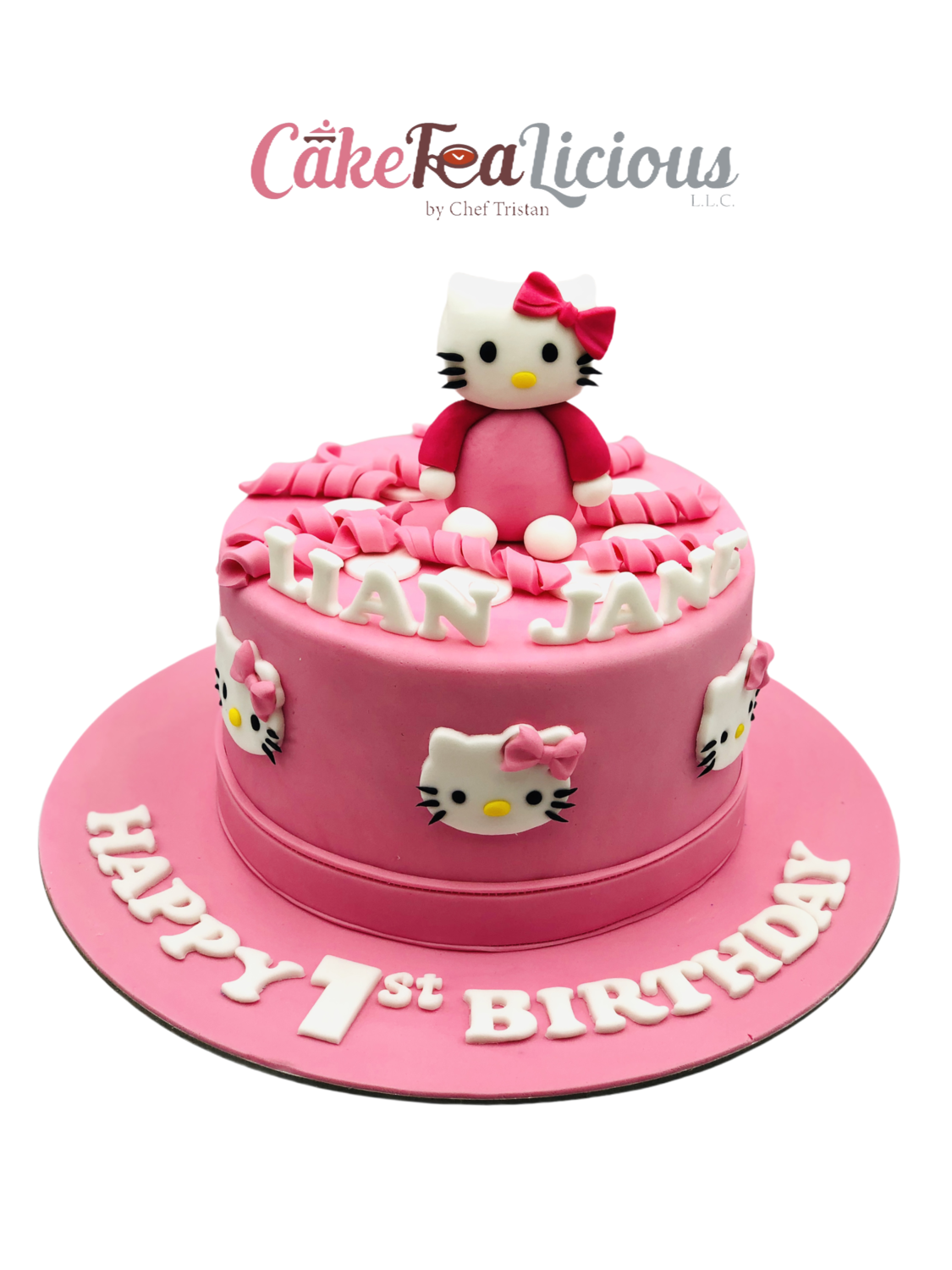 Hello Kitty Cake
