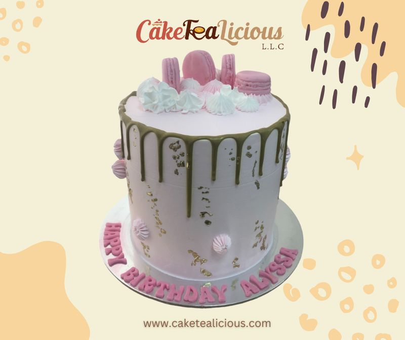 Minimalist Cake 44