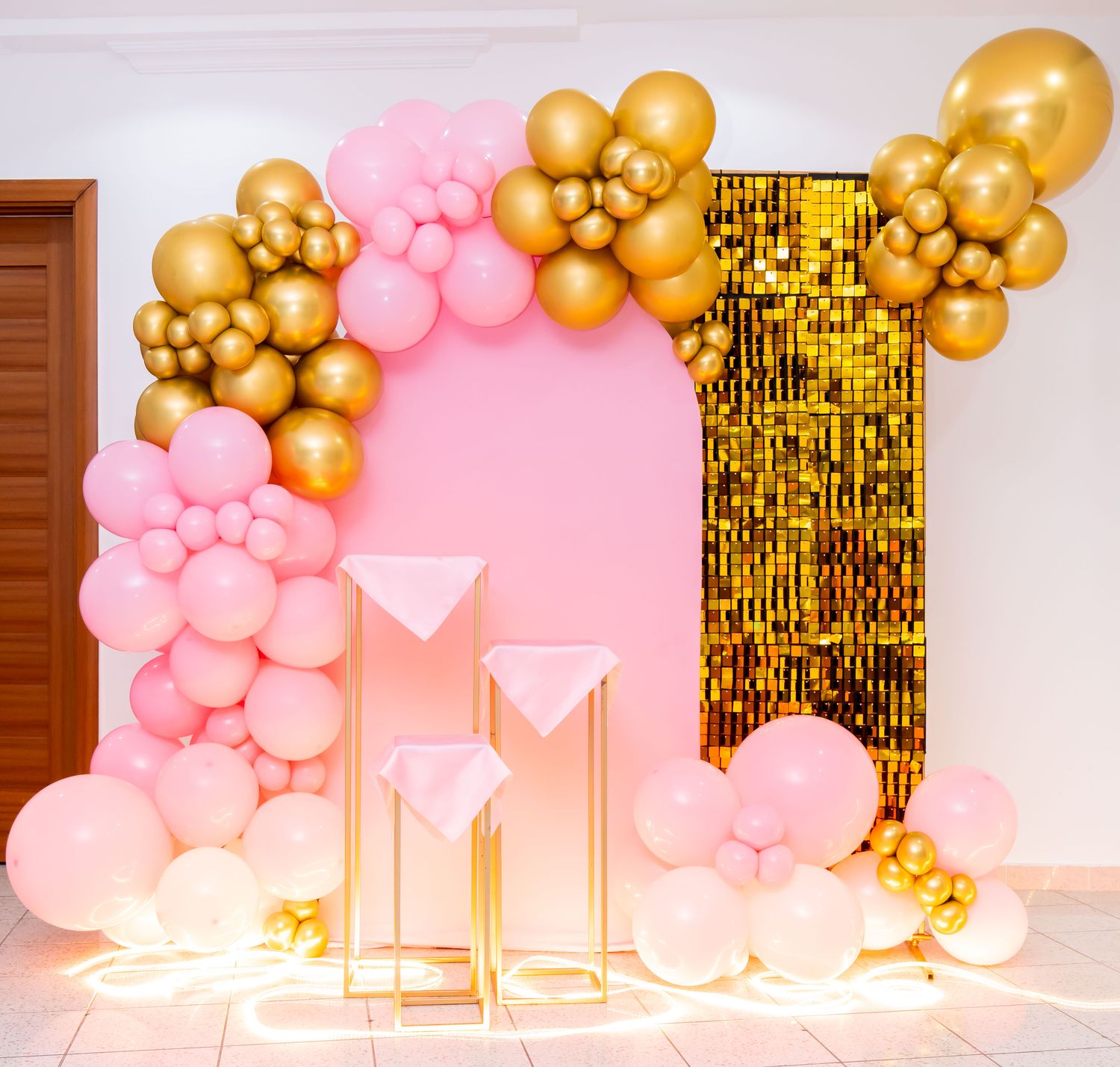 Pink &amp; Gold Theme