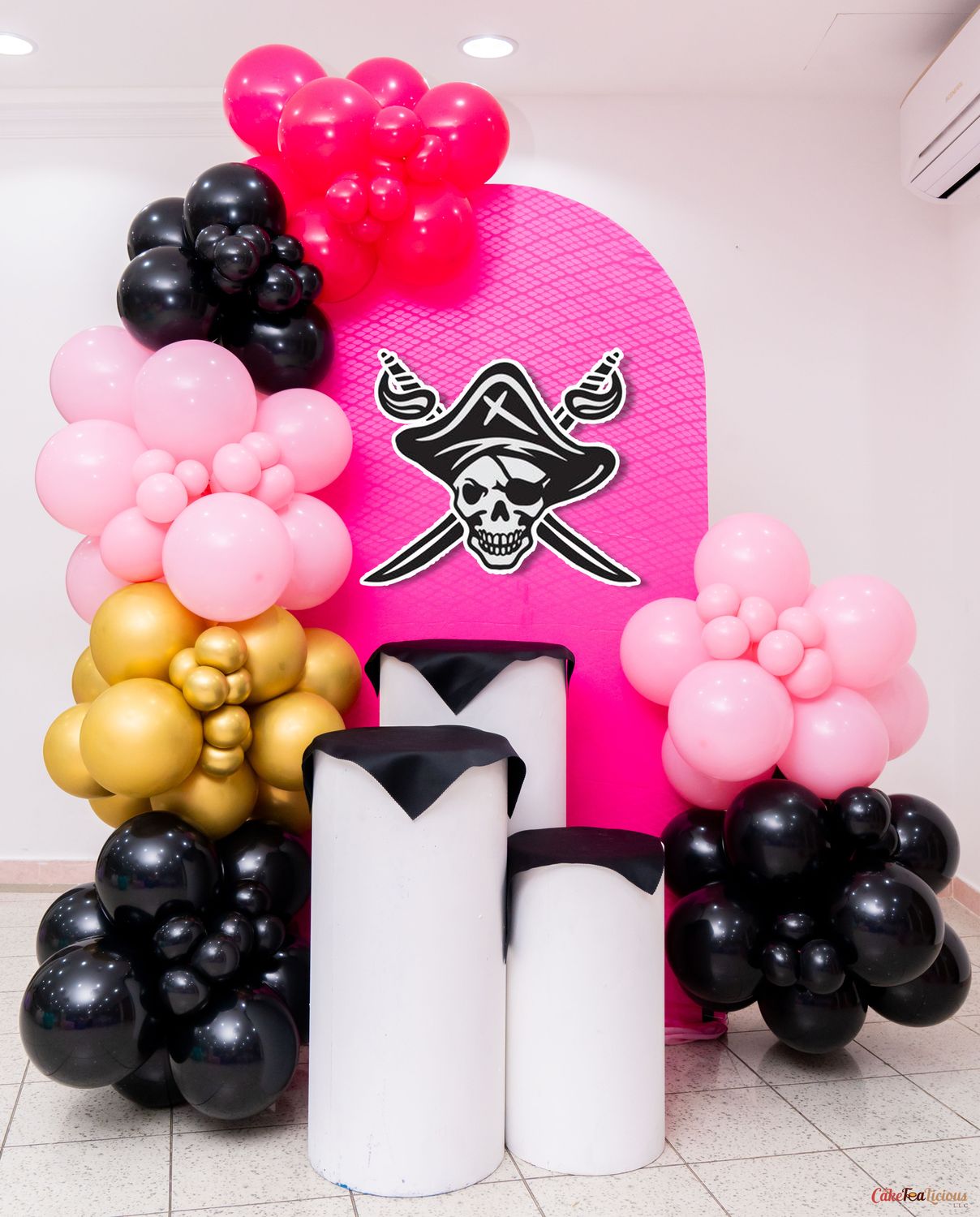 Girl Pirate Theme