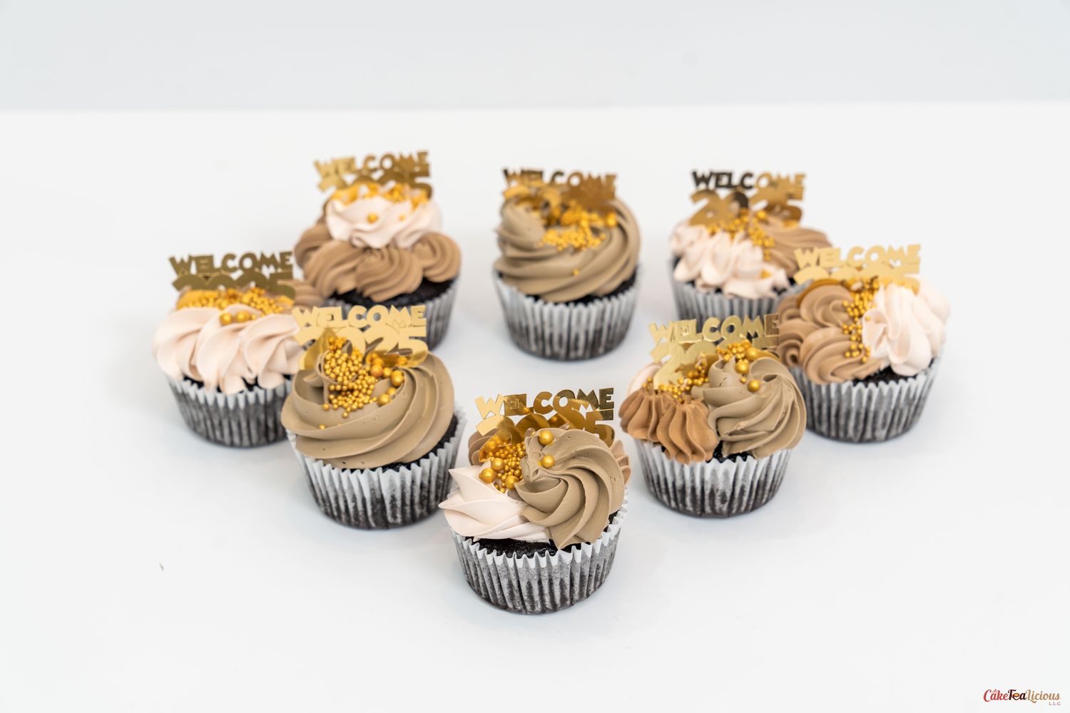 2025 New Year Cupcakes