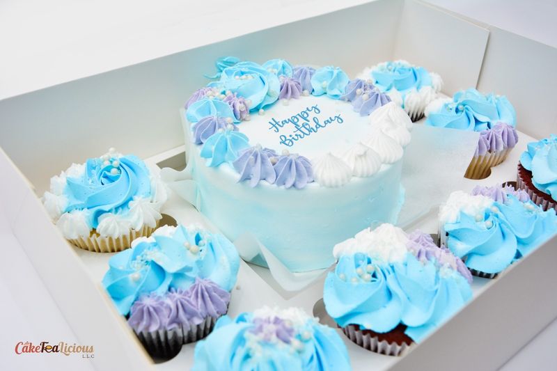 Pastel Blue Bento Cake