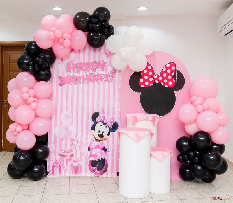 Minnie Mouse Theme
