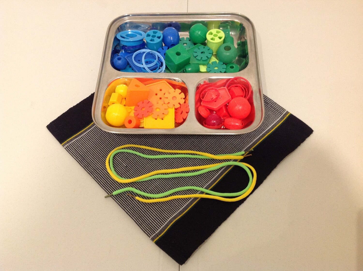 Threading Play Set
