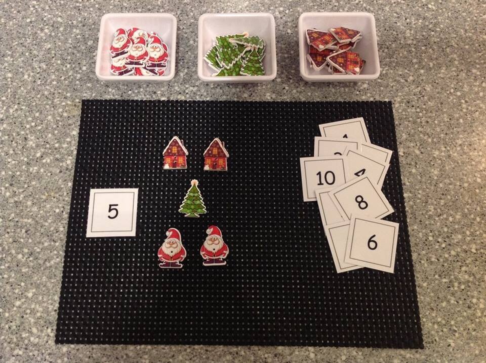 Buttons and Numbers, Buttons: Santa, Tree &amp; House