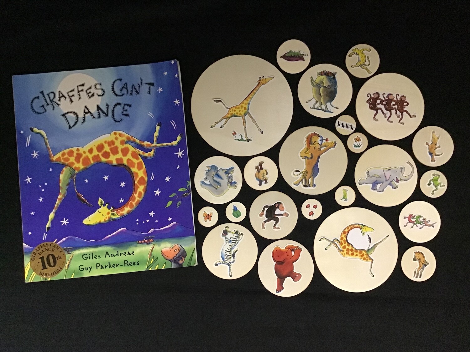 Giraffes Can't Dance Story Bag