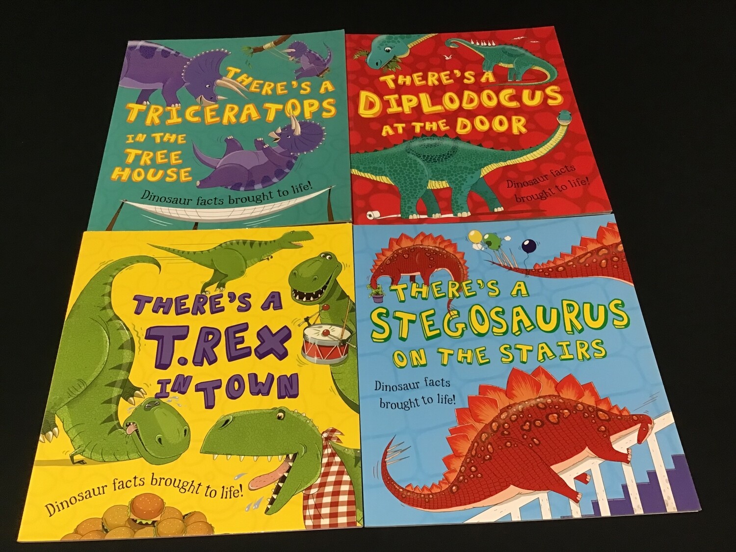 There&#39;s a ... Dinosaur facts brought to life Set