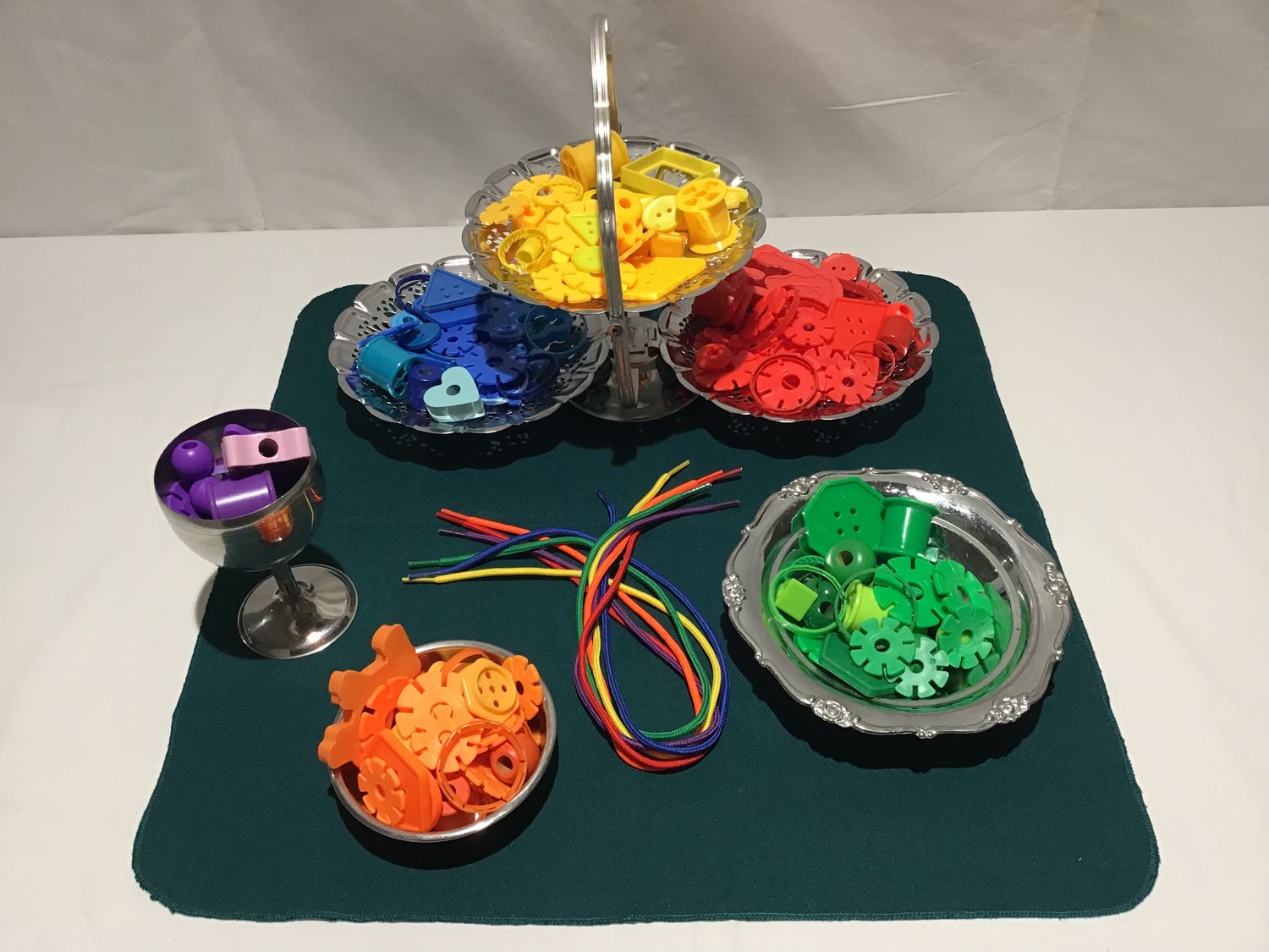 Threading Play Set