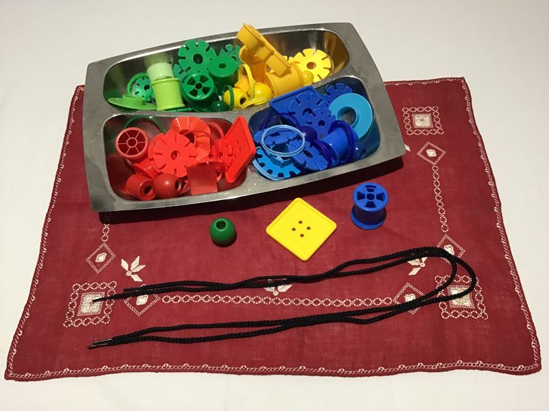 Threading Play Set
