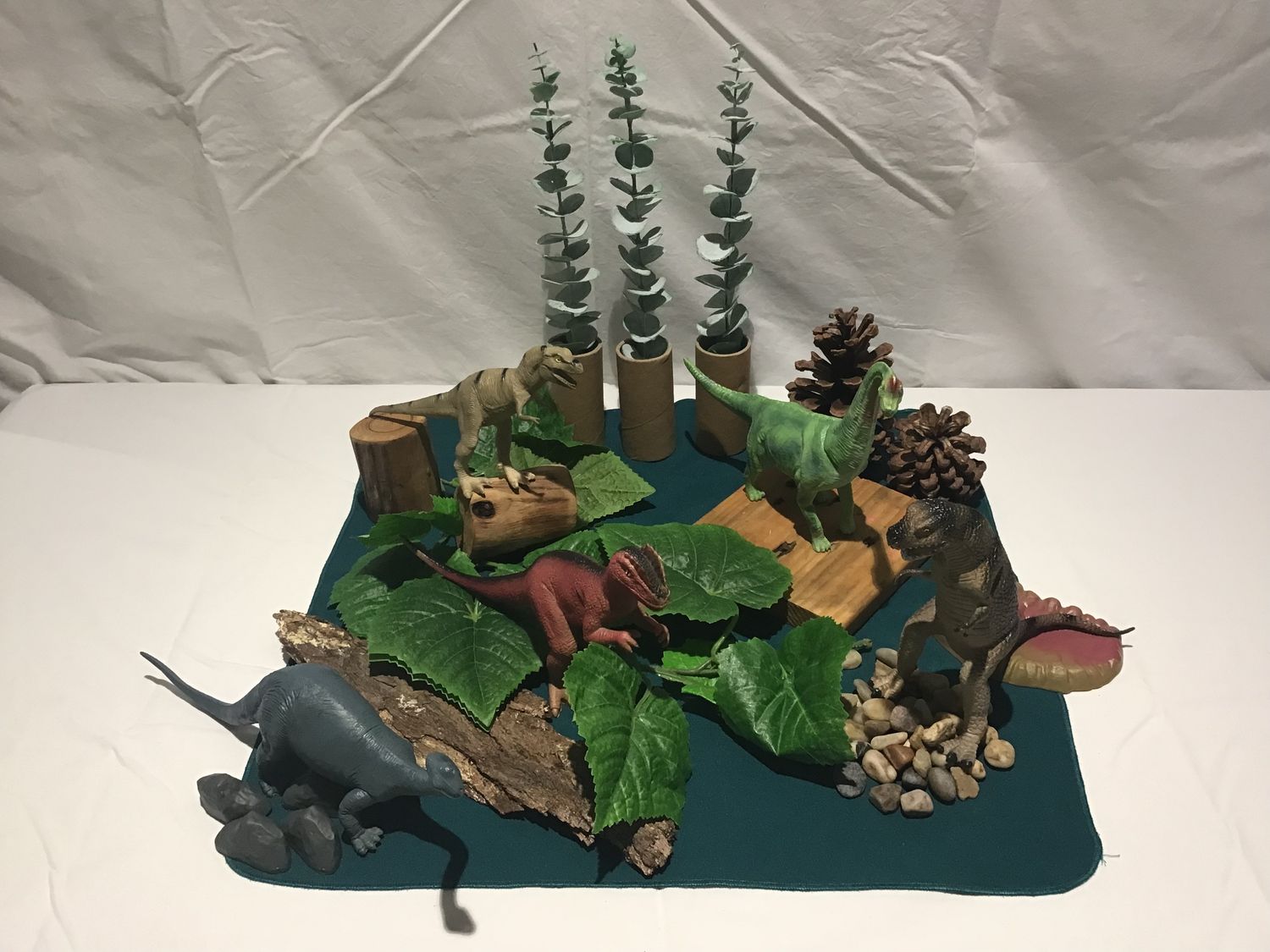 Dinosaur Play Set