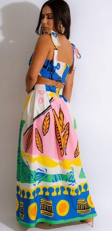 2PC Skirt set Blue multi color.