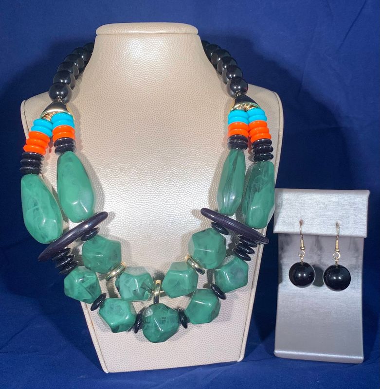 Green & Black Multi Necklace Set