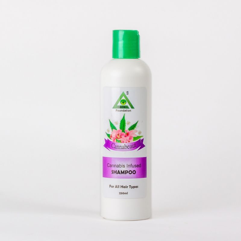 CBD 215mg INFUSED SHAMPOO