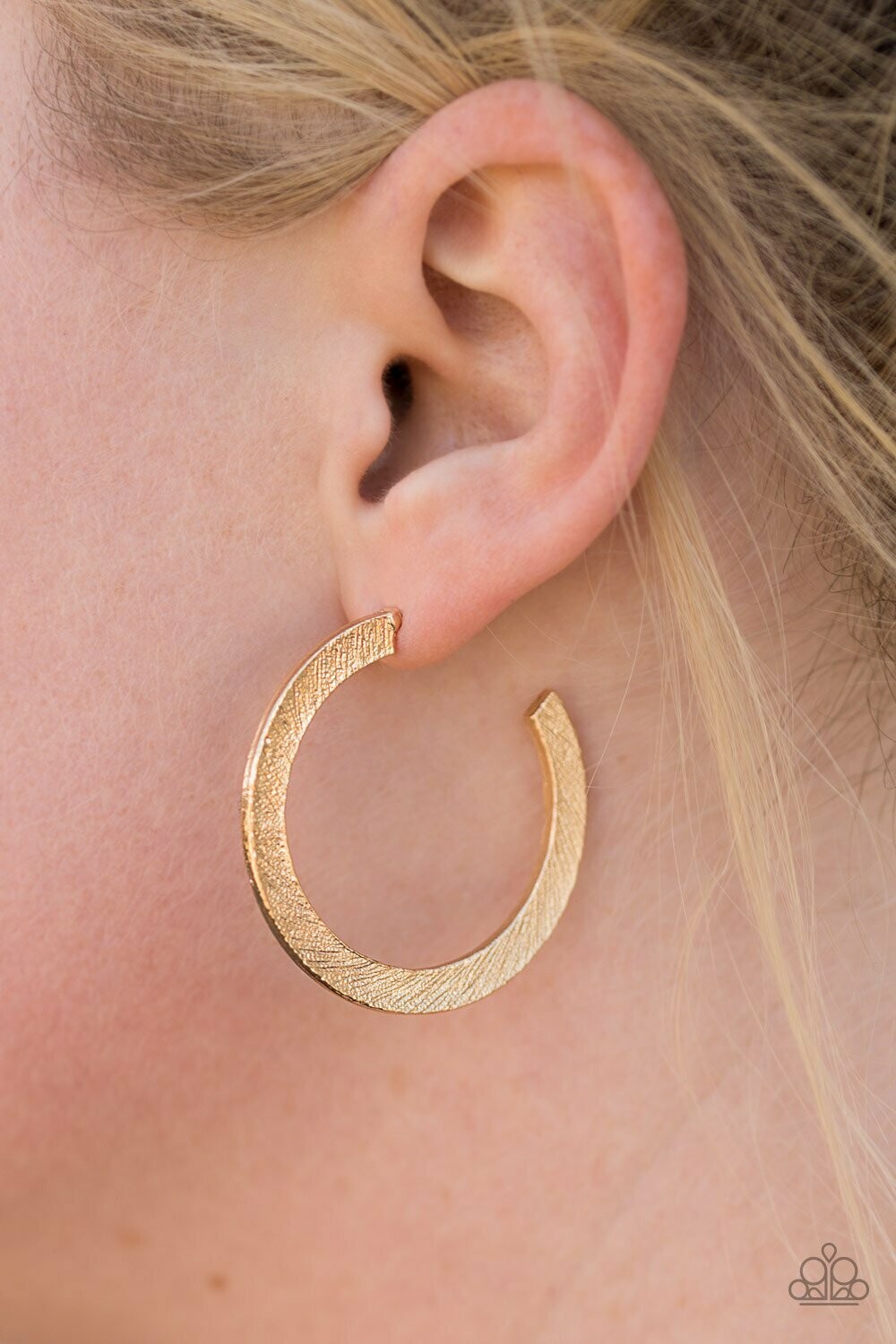 HAUTE Glam, Color: Gold
