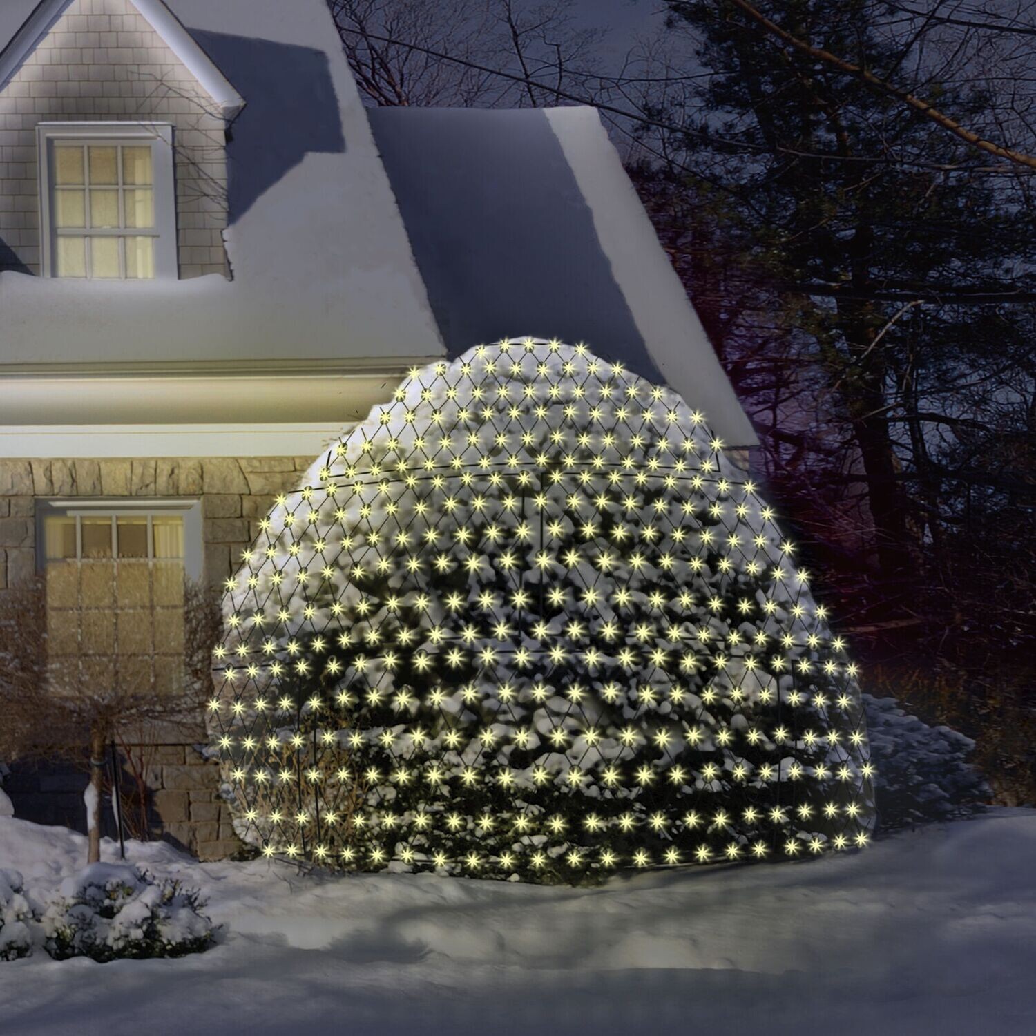 Snowtime 2.4×2.4m Chasing Net Light 240 Warm White LED With Memory Chip Christmas