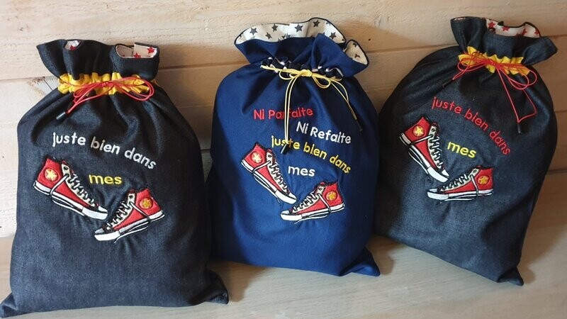 POCHON/SAC A LINGE 
BIEN DANS MES BASKETS