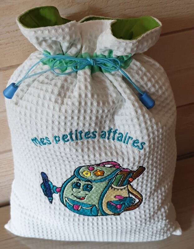 POCHON/SAC A LINGE ECOLIER