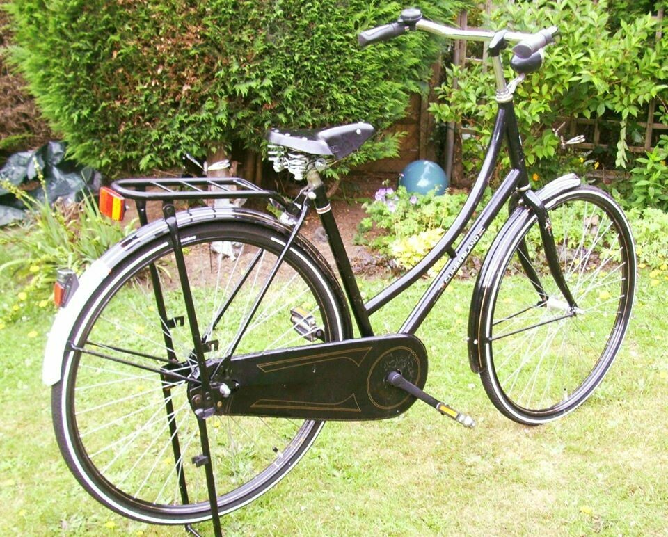Cumberland Vintage Ladies Bicycle