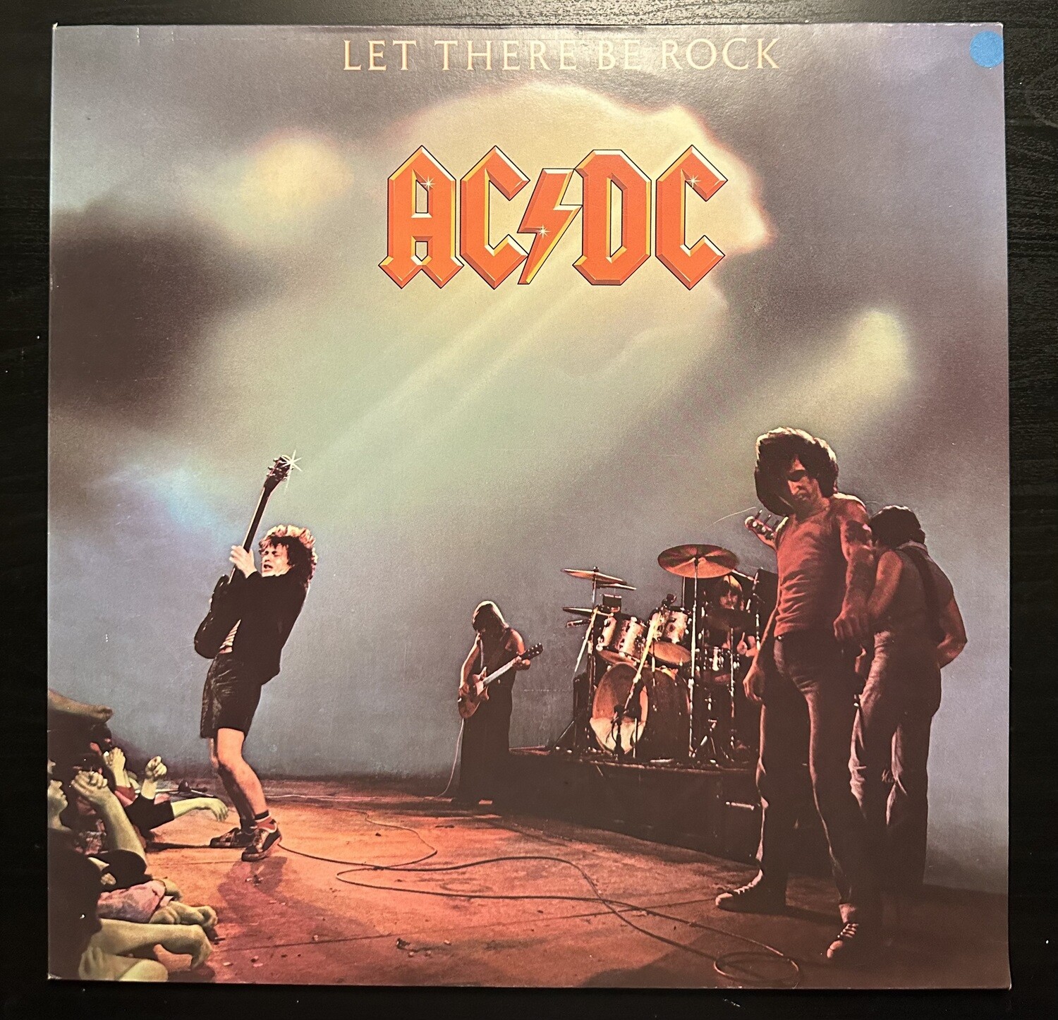 Ac dc tnt 1975. Sweet funny how sweet co-co can be 1971. Geordie don't be fooled by the name 1974 vinyl. Can группа. Бон скотт let there be rock.
