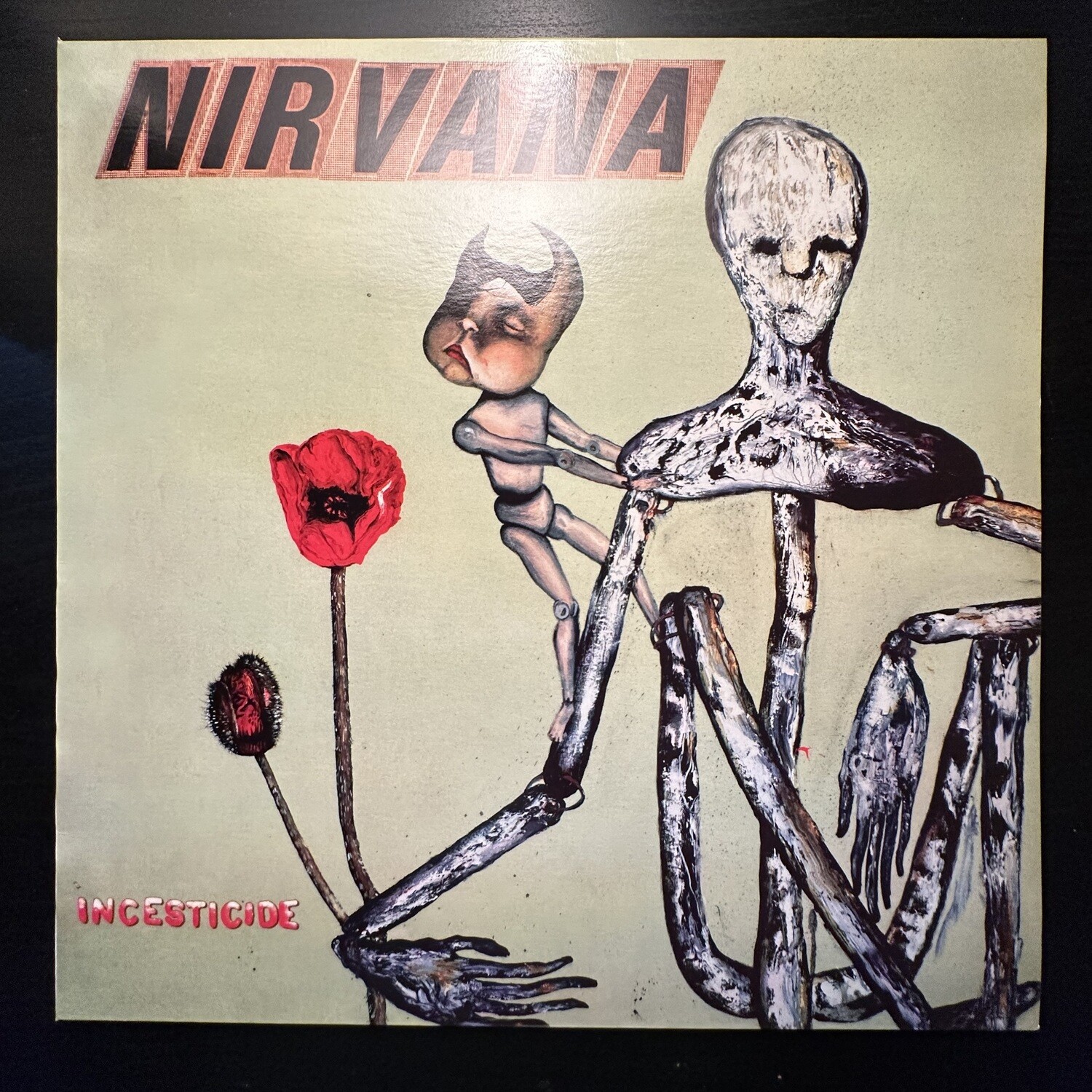 Incesticide nirvana. Nirvana. Incesticide. Nirvana Incesticide обложка. Пластинка Нирвана. Виниловая пластинка Nirvana.