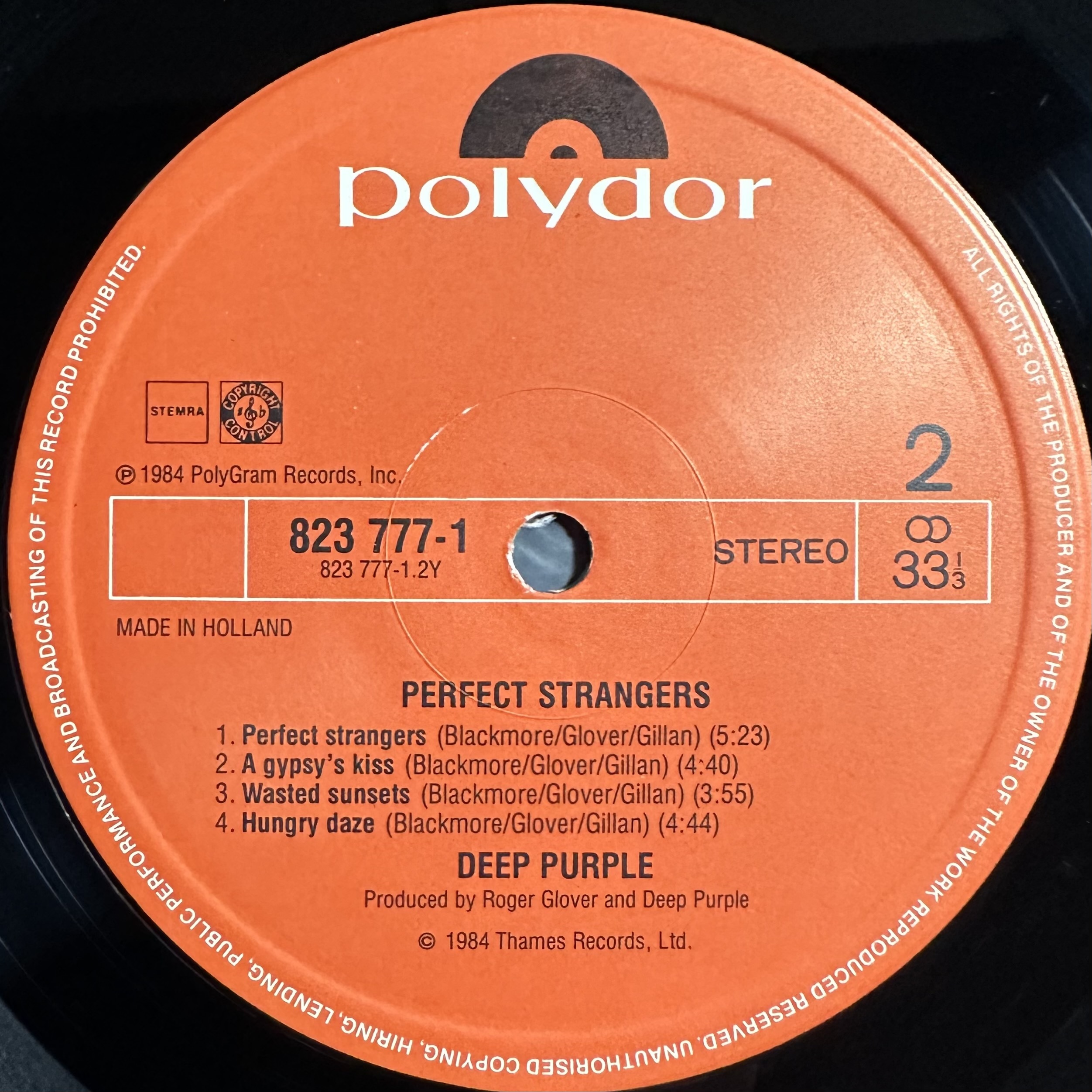 Дип перпл перфект. Дип перпл 1984. Deep purple 1984 perfect strangers обложка альбома. Дип перпл перфект. Deep purple 1984 perfect strangers обложка альбома.