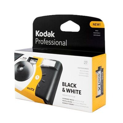 Cámara Kodak de un uso en blanco y negro