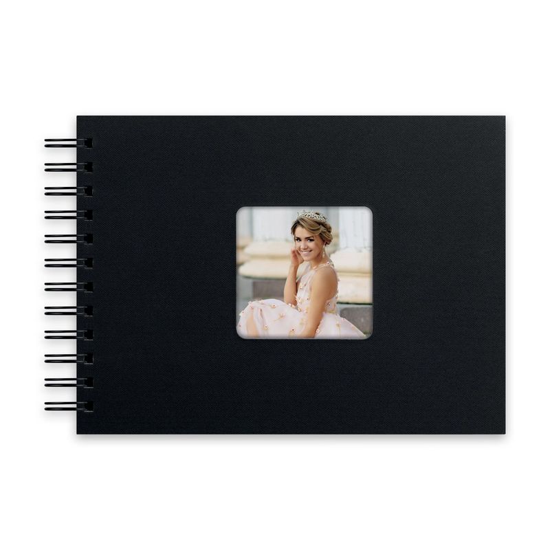 Álbum Misty de cartón negro.
