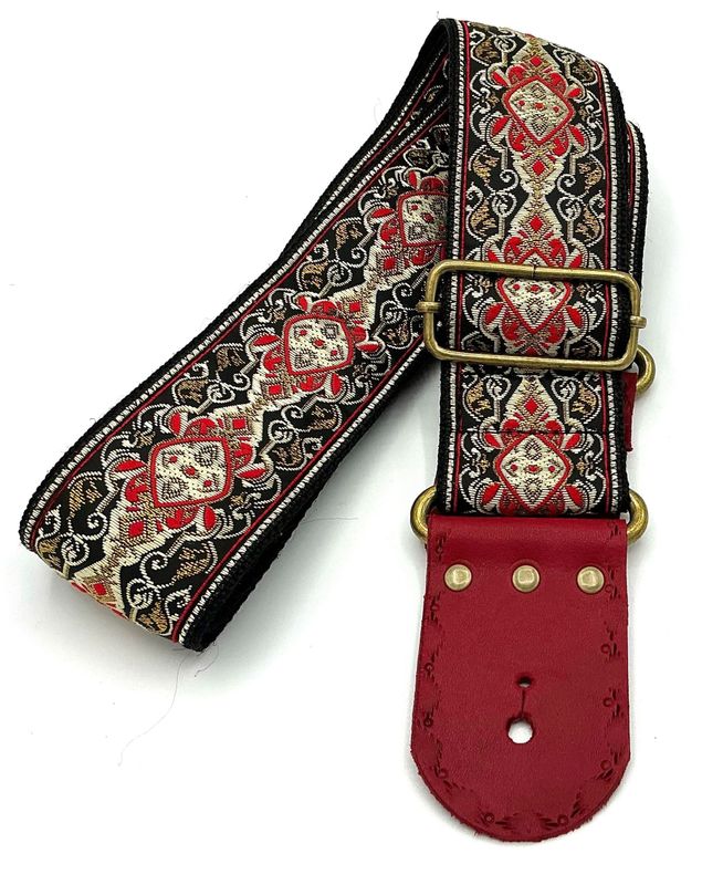 GBStof009 Gitaarband zwart rood beige barok bohemian leer 147cm