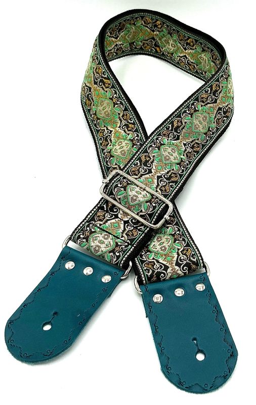 GBStof011 Gitaarband zwart groen barok bohemian look leer 156cm