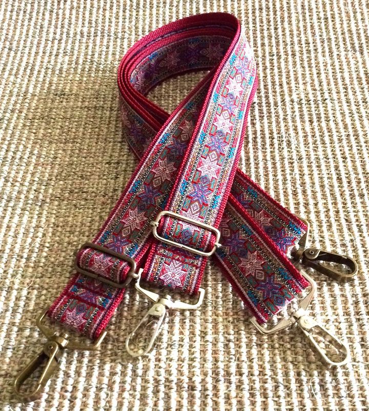 100A Tashengsel Bohemian bordeaux rood