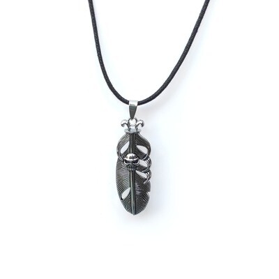 Feather Skull necklace (cord)