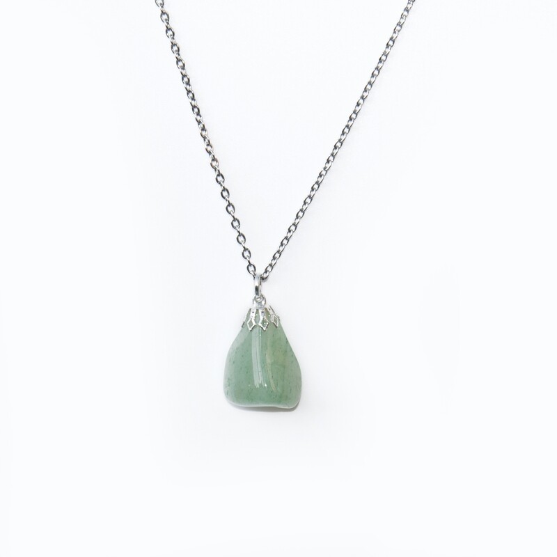 Aventurine pendant gemstone necklace
