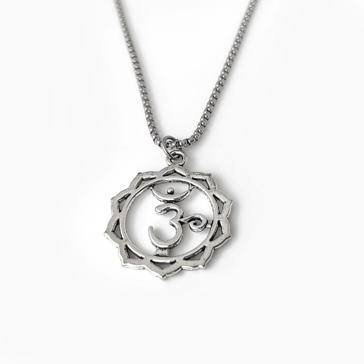 Lotus flower Aum necklace