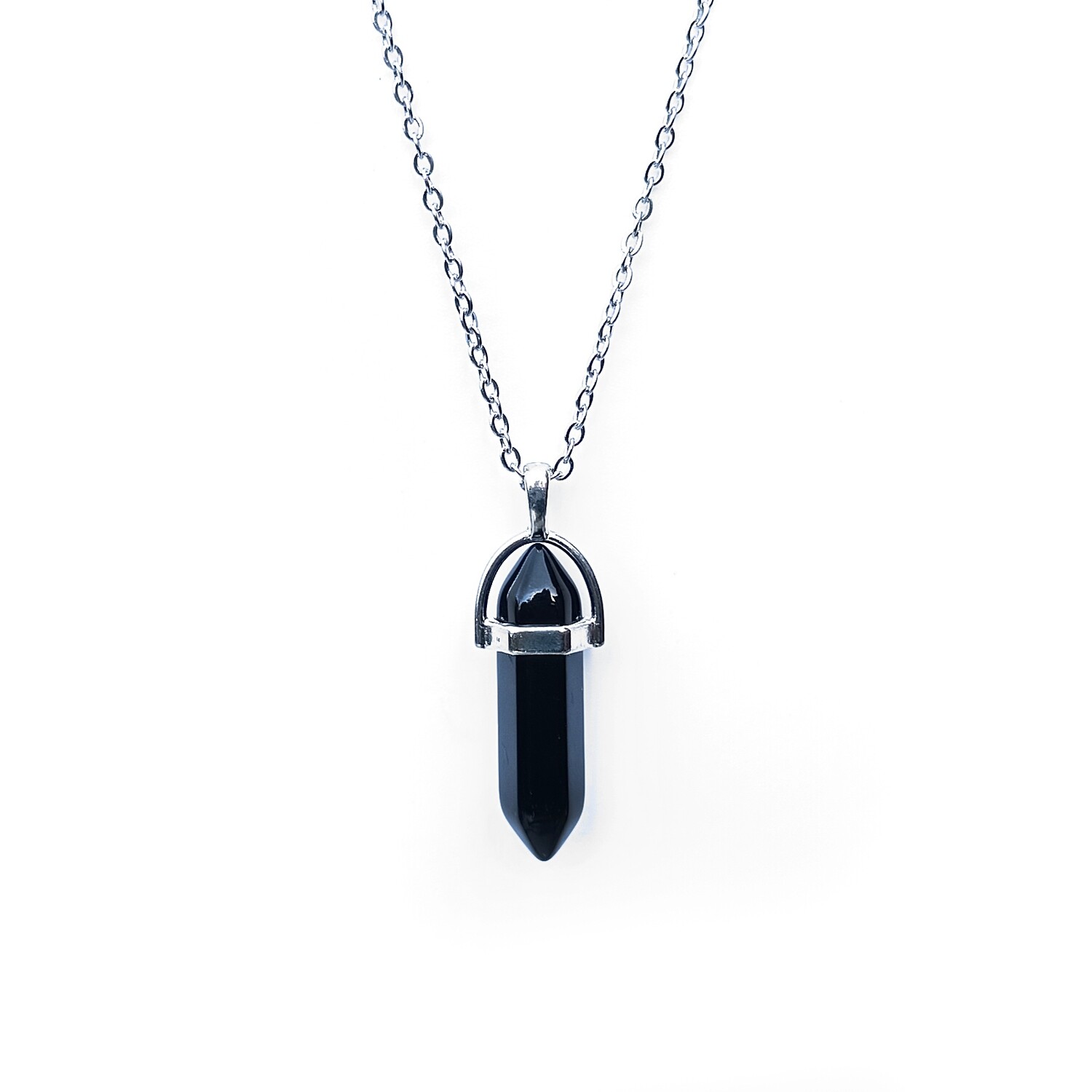 Black pendant necklace