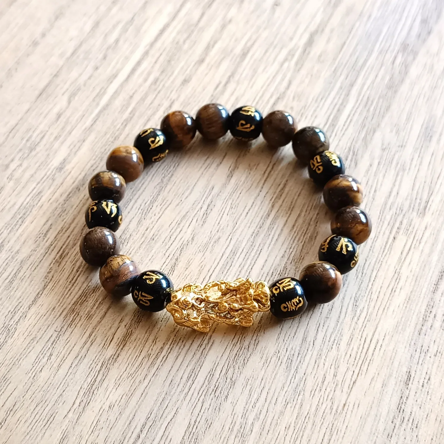 Pi Xiu Dragon Tigers Eye Bracelet - Wealth, luck and protection