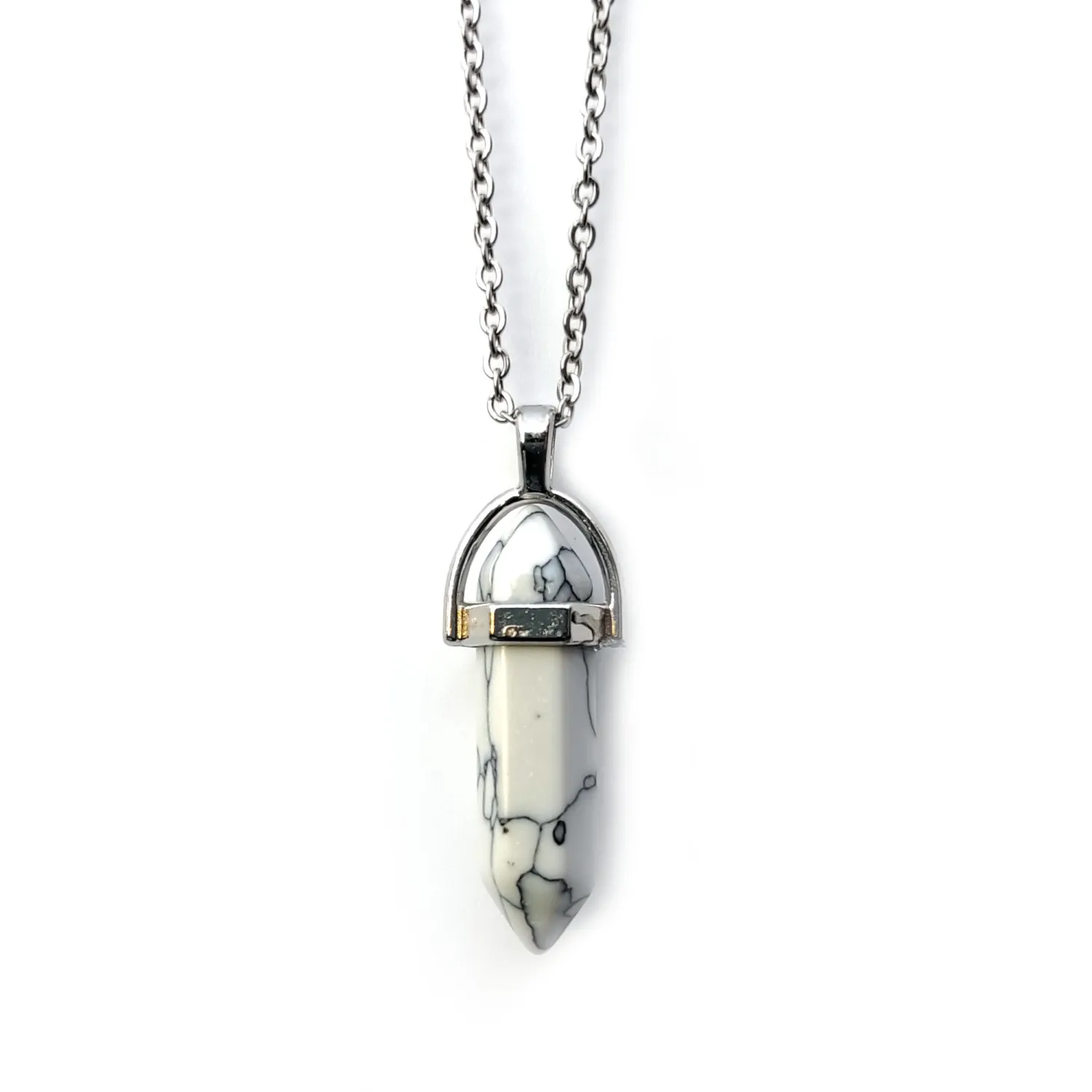 Howlite pendant gemstone necklace