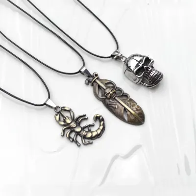 Dainty à la Mode Men’s Jewellery Collection – masculine pendant necklaces