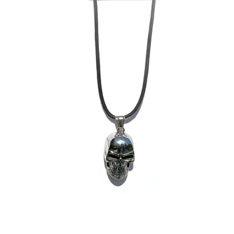 Skull necklace (cord)