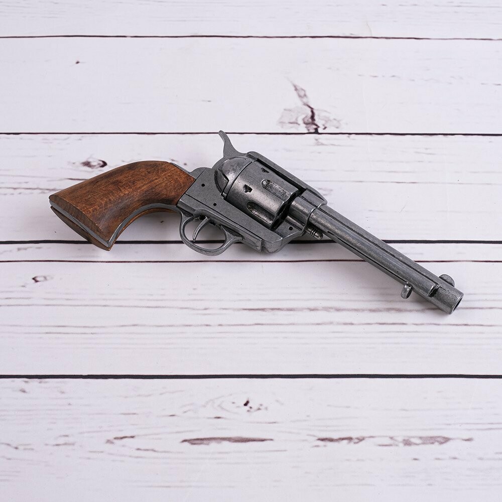 Revólver Colt Peacemaker
Réplica de arma USA año 1873