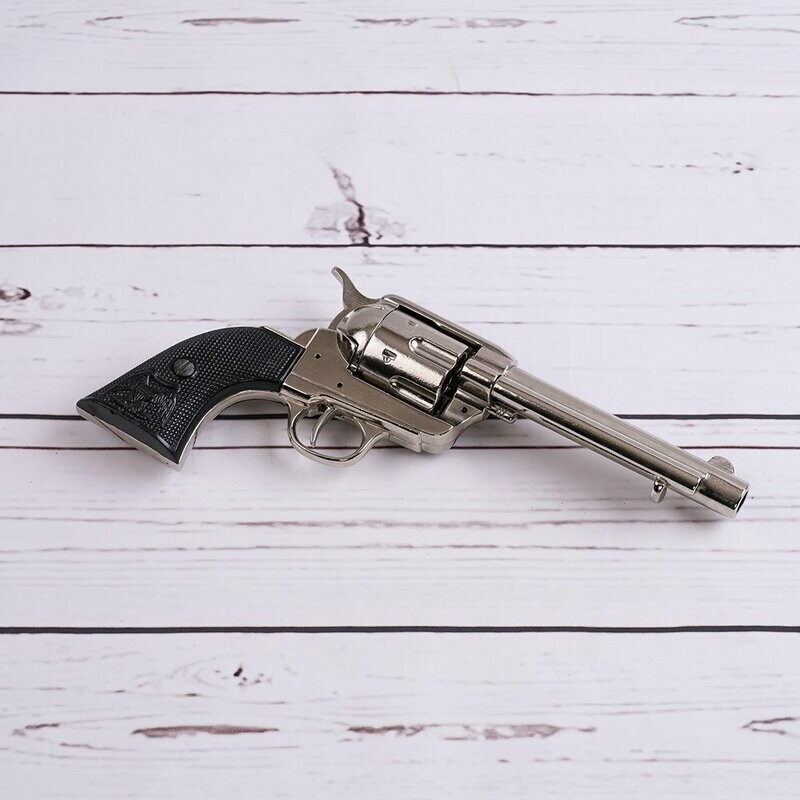 Revólver Colt Peacemaker
Réplica de arma USA año 1873