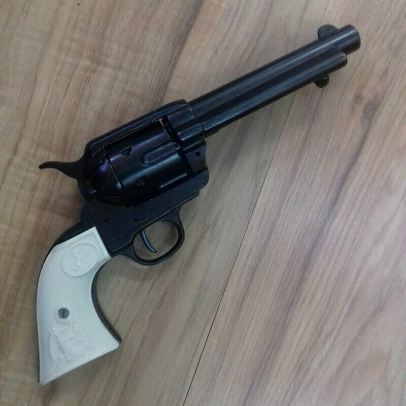 Nuevo Revólver Colt Peacemaker
Réplica de arma USA año 1873