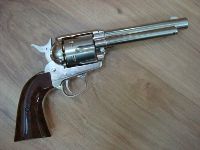 Revólver Colt Peacemaker de balines
Réplica de arma USA año 1873