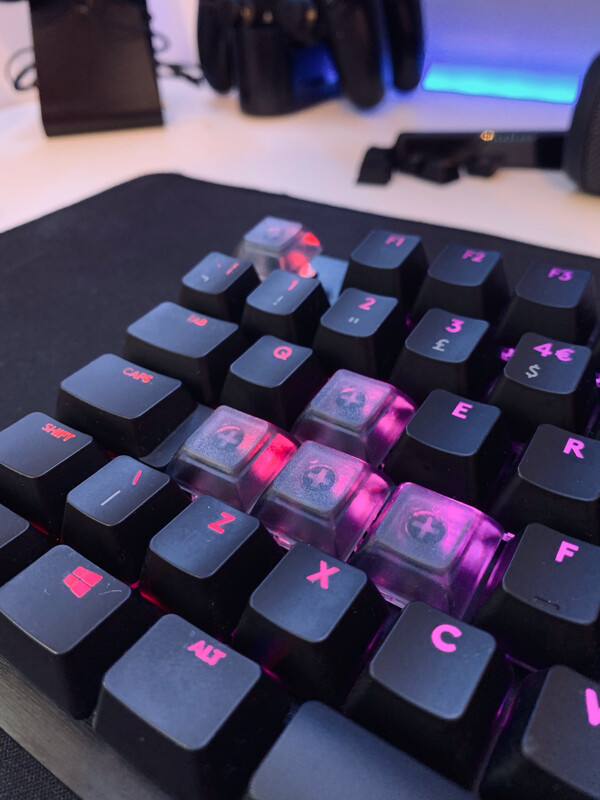 Clear RGB lighting Keycaps (WASD+ESC) Keycap Puller is FREE